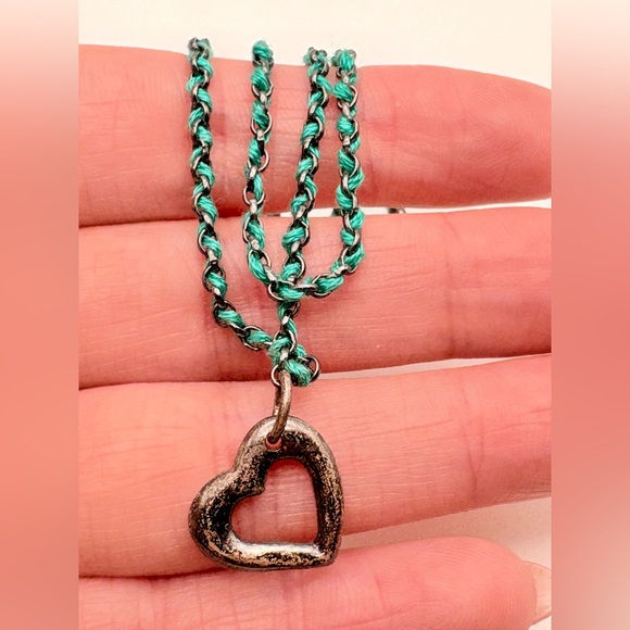 Vintage 925 Sterling Silver Woven Green Silk Open Heart Double Chain Bracelet - Picture 6 of 6